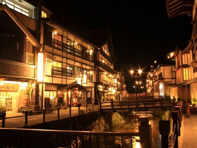 夜は幻想的な風景が広がります♪