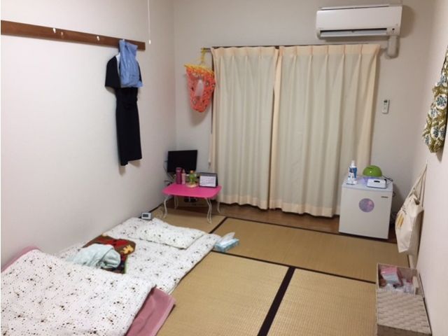 和室の個室寮☆
女子寮は相部屋数400部屋。しっかり管理されており安心。